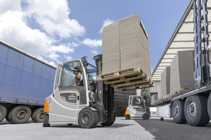 scania-case-construction-still-material-handling-equipment-al-shirawi-big-4