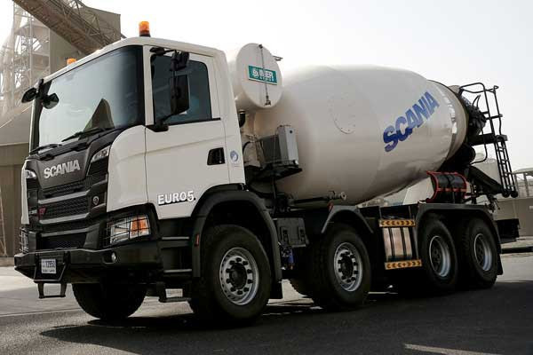 scania-case-construction-still-material-handling-equipment-al-shirawi-big-1